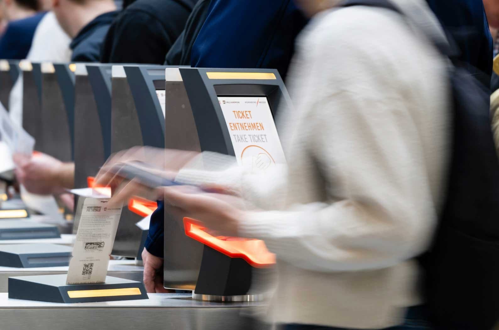 FENSTERBAU FRONTALE