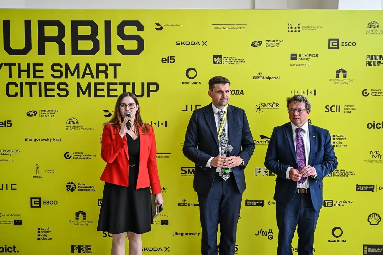 URBIS - The Smart Cities Meetup