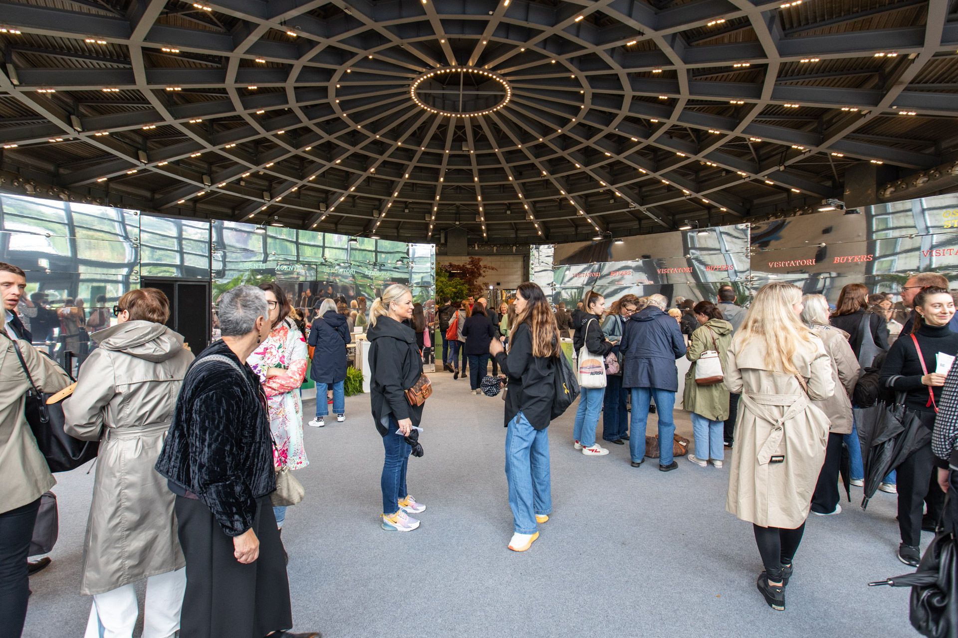 PROPOSTE - Trade Fair for Furnishing Fabrics and Curtains Manufacturers 图片 2
